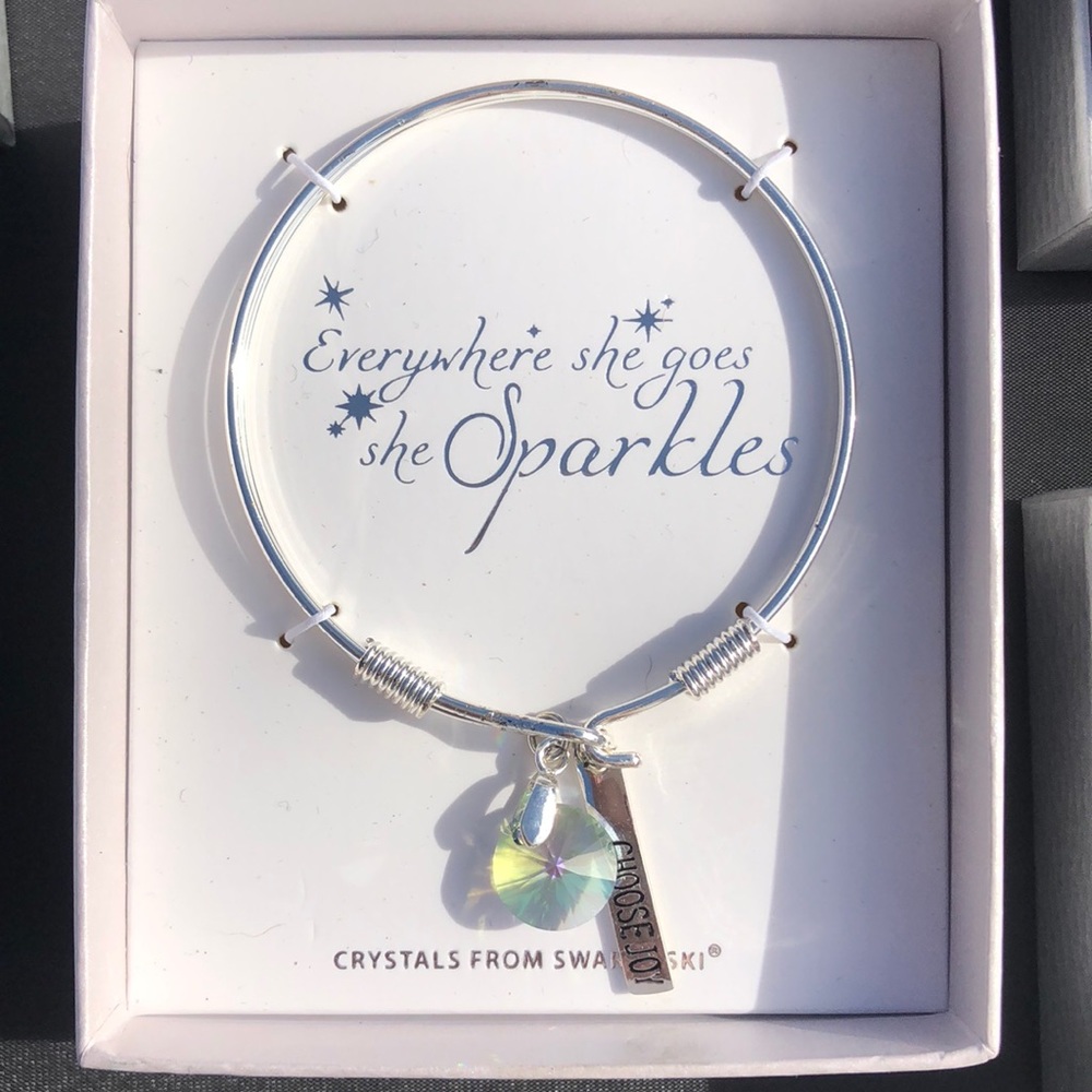 Silver bracelet with gem and “choose joy” charm